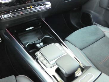 Mercedes EQA 250 Premium — photo 19