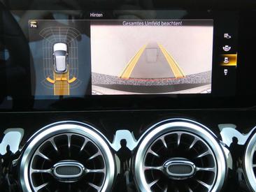 Mercedes EQA 250 Premium — photo 24