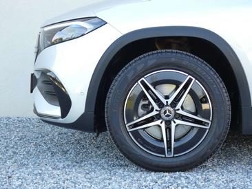 Mercedes EQA 250 Premium — photo 27