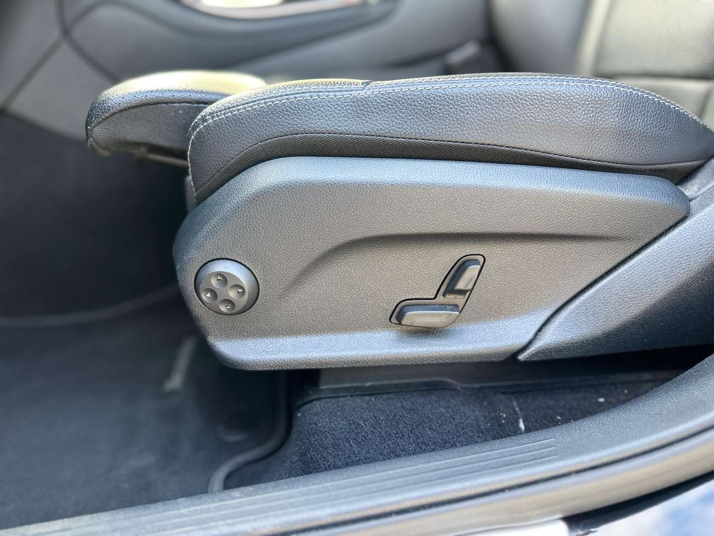 Mercedes EQC 400 - 2021 - Joinsteer - #10