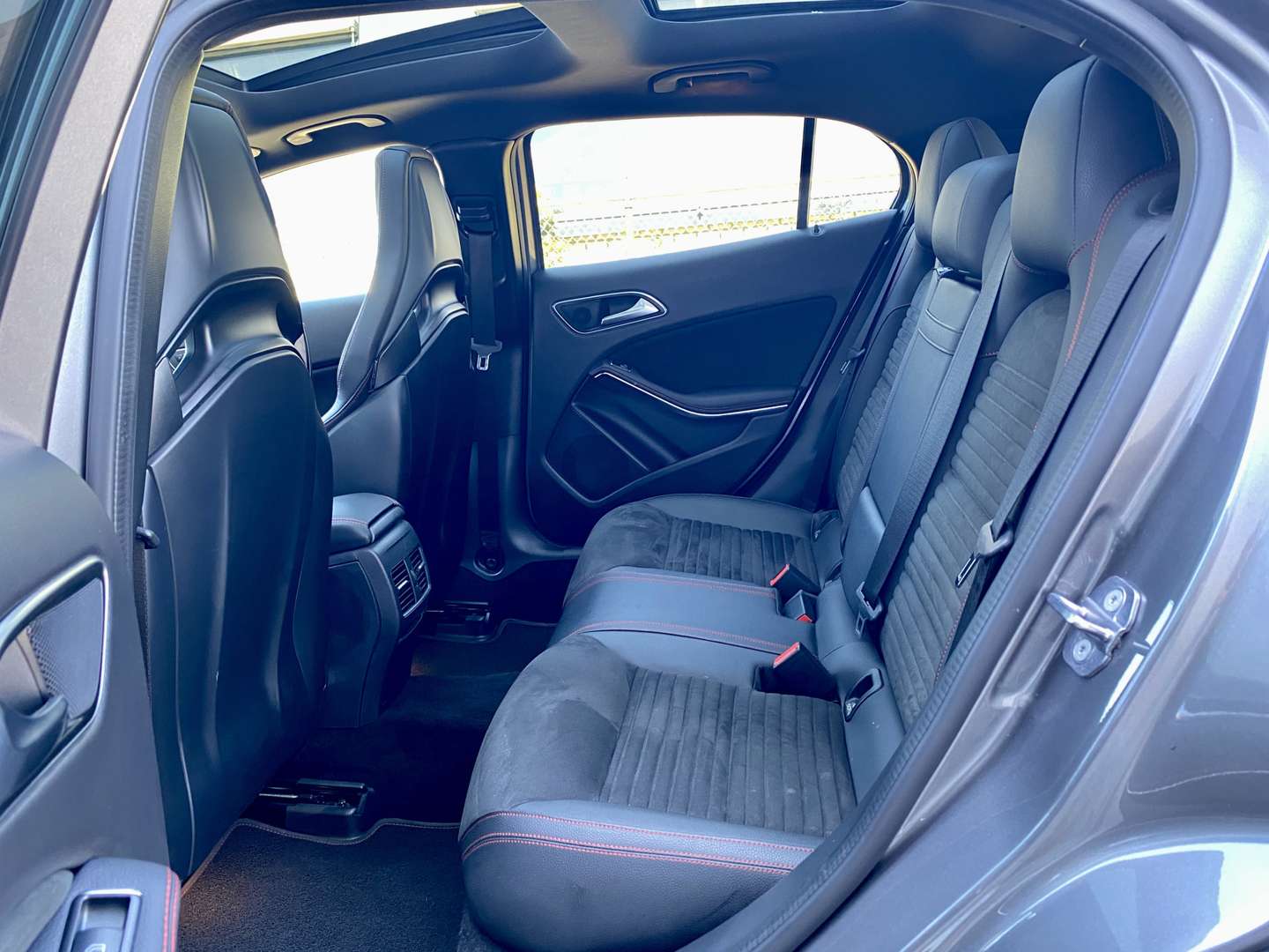 Mercedes GLA 45 Premium Plus - 2018 - Joinsteer - #9