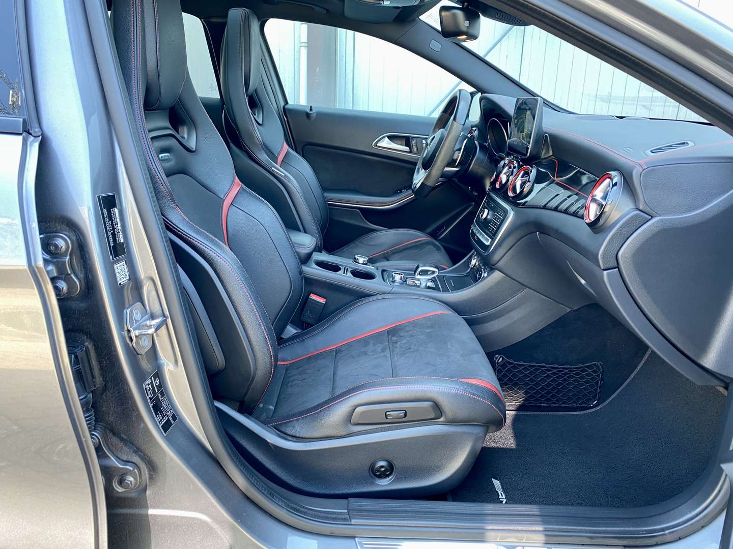 Mercedes GLA 45 Premium Plus - 2018 - Joinsteer - #10