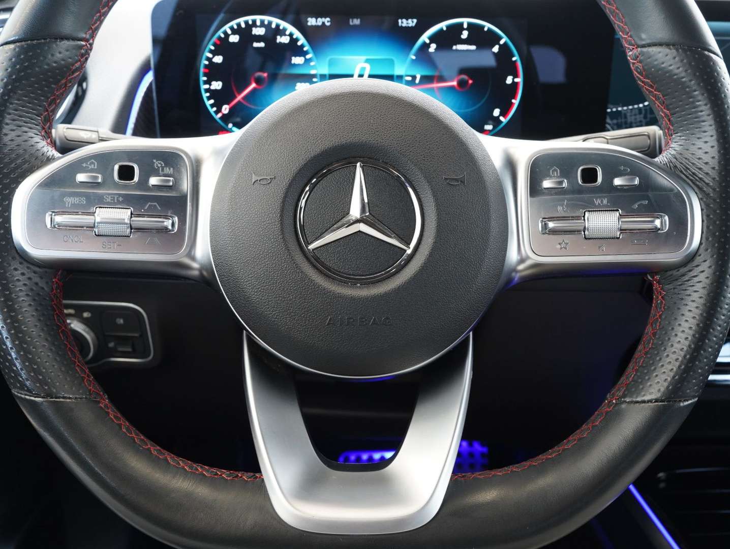 Mercedes GLB 220 AMG LINE - 2020 - Joinsteer - #7