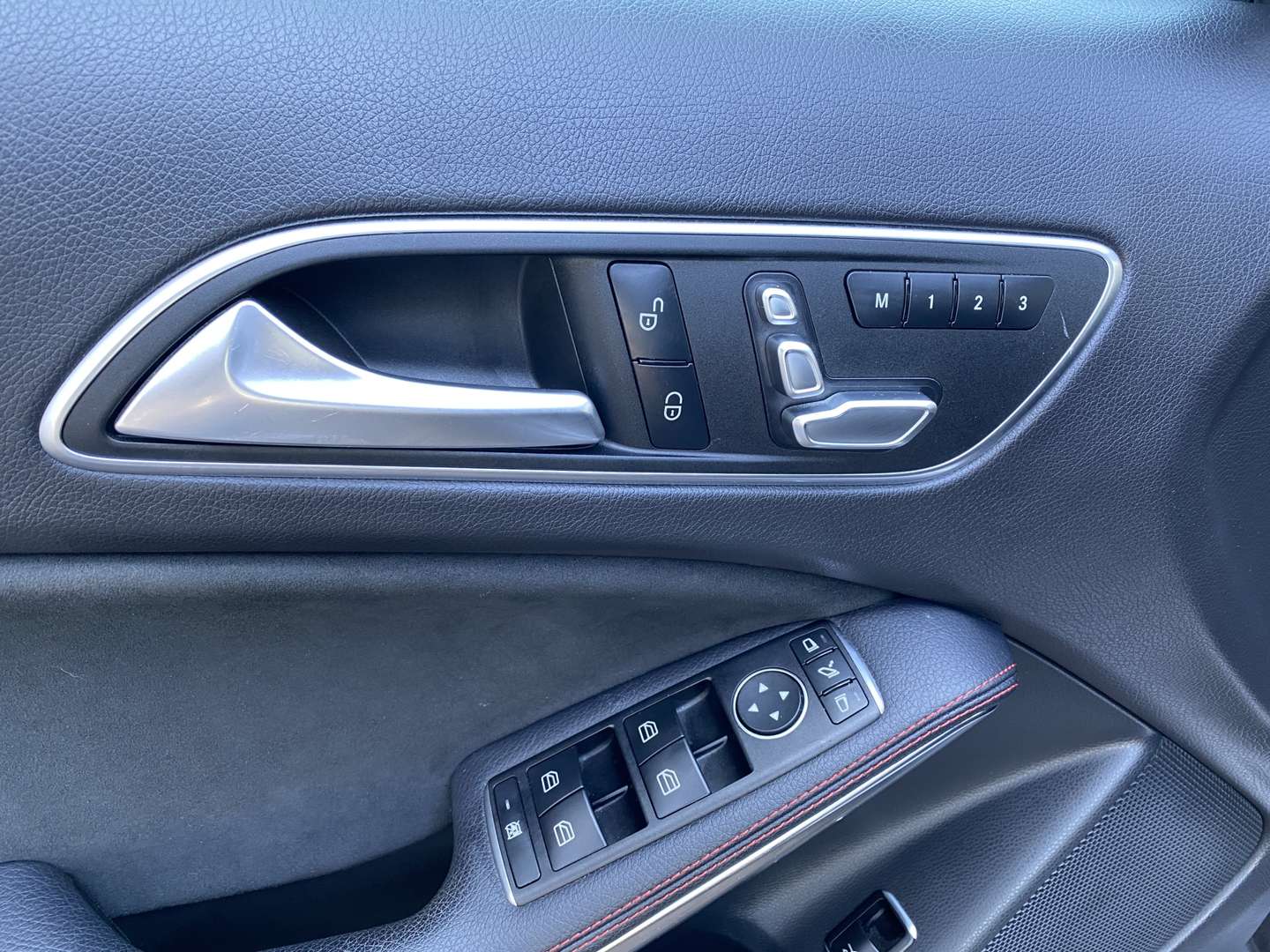 Mercedes GLA 45 Premium Plus - 2018 - Joinsteer - #32