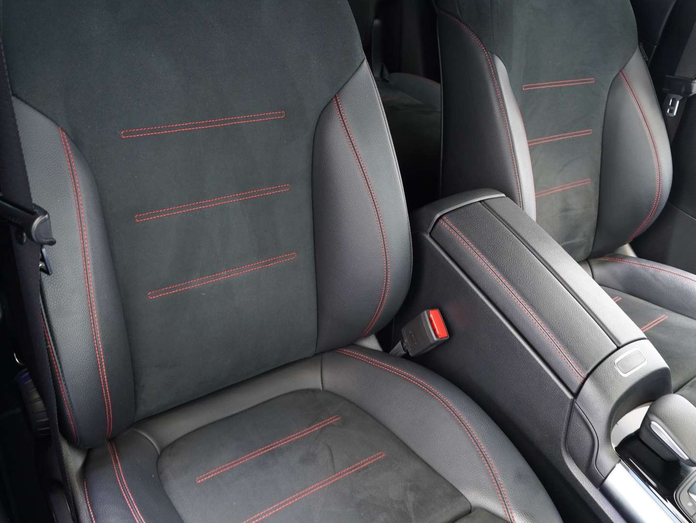 Mercedes GLB 220 AMG LINE - 2020 - Joinsteer - #12