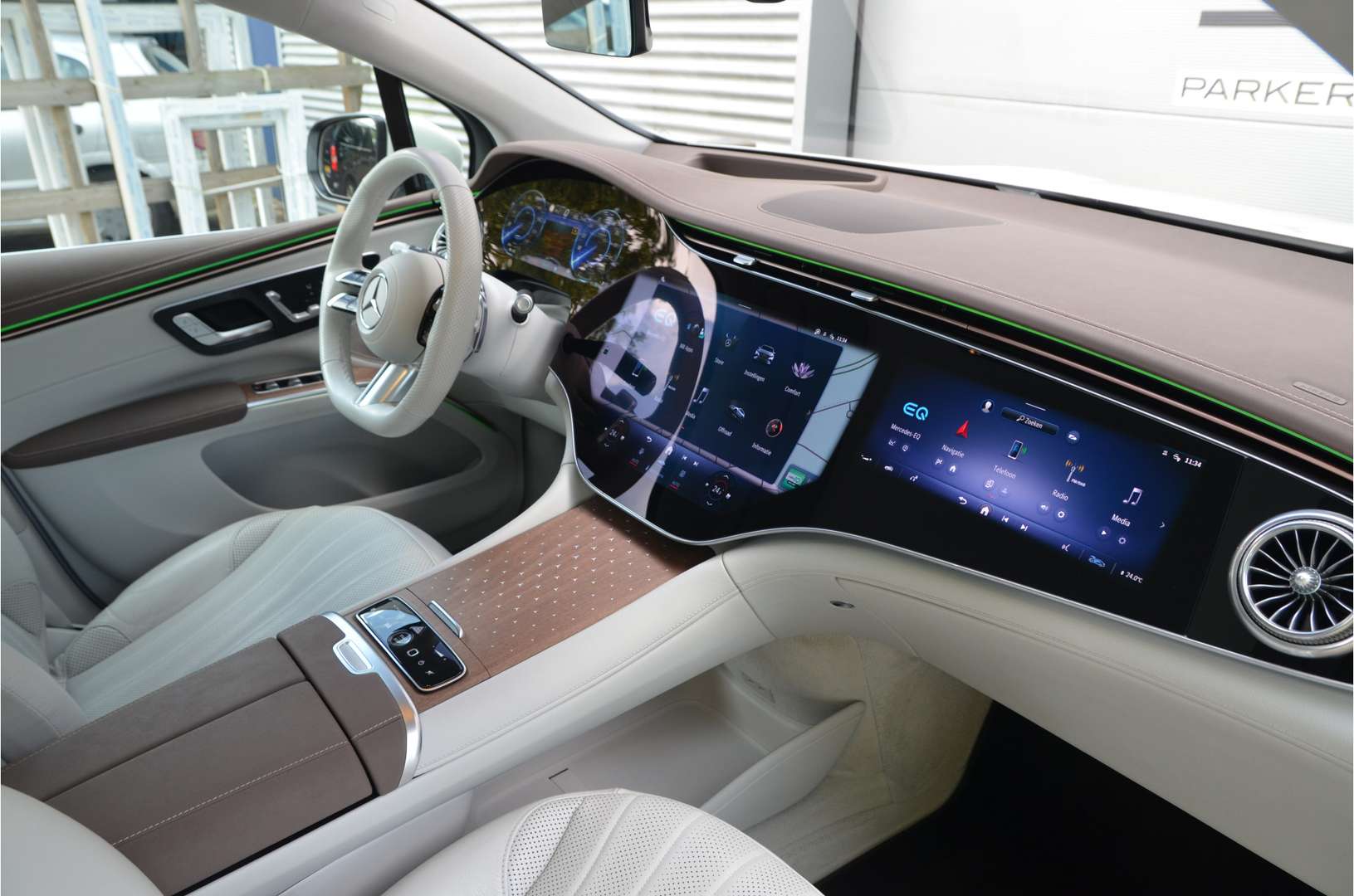 Mercedes EQS SUV 450+ AMG Line - 2023 - Joinsteer - #11