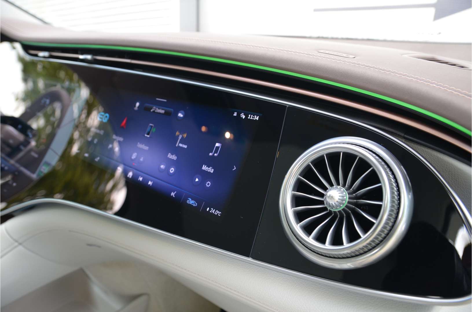 Mercedes EQS SUV 450+ AMG Line - 2023 - Joinsteer - #37