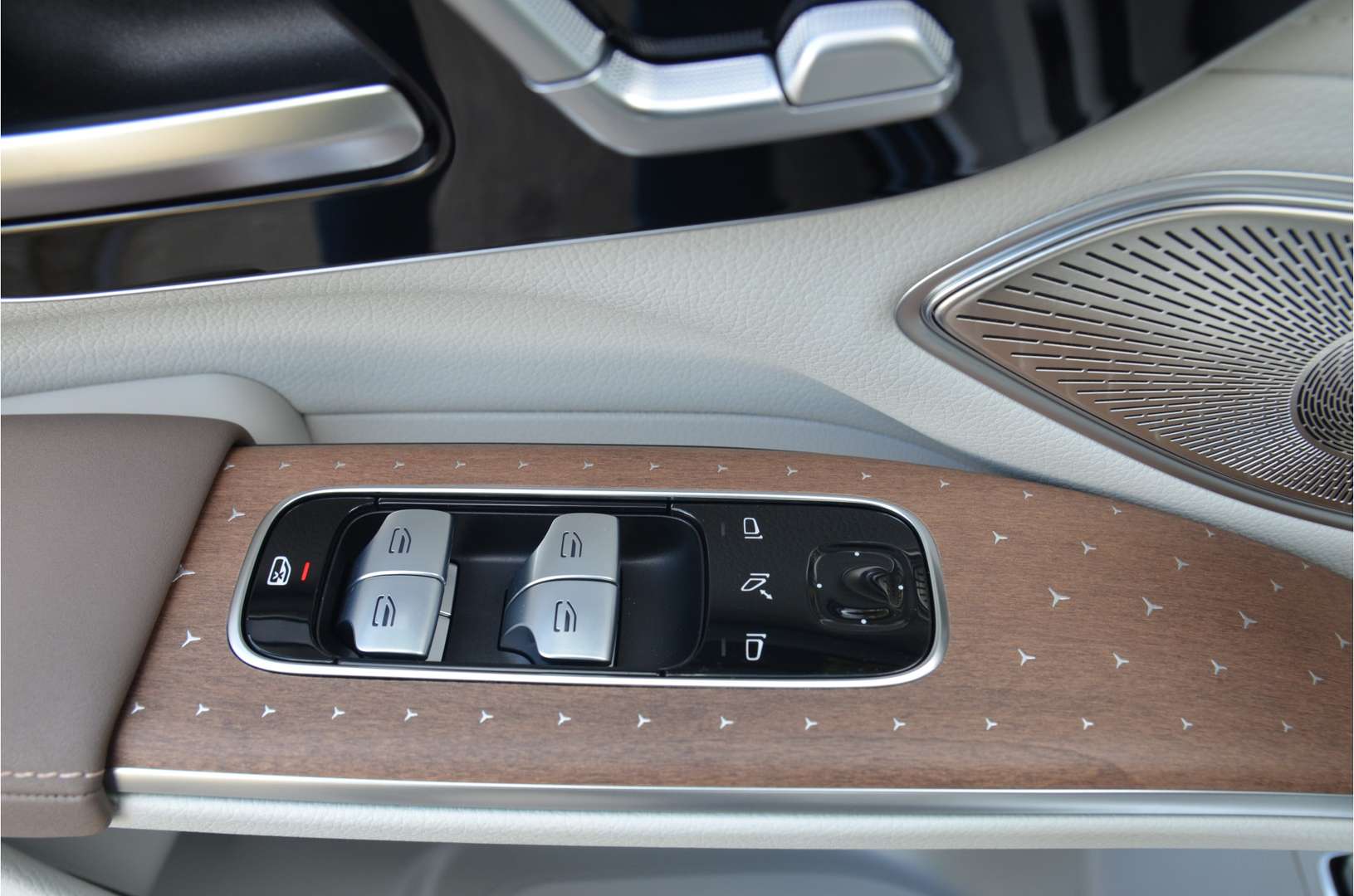 Mercedes EQS SUV 450+ AMG Line - 2023 - Joinsteer - #39