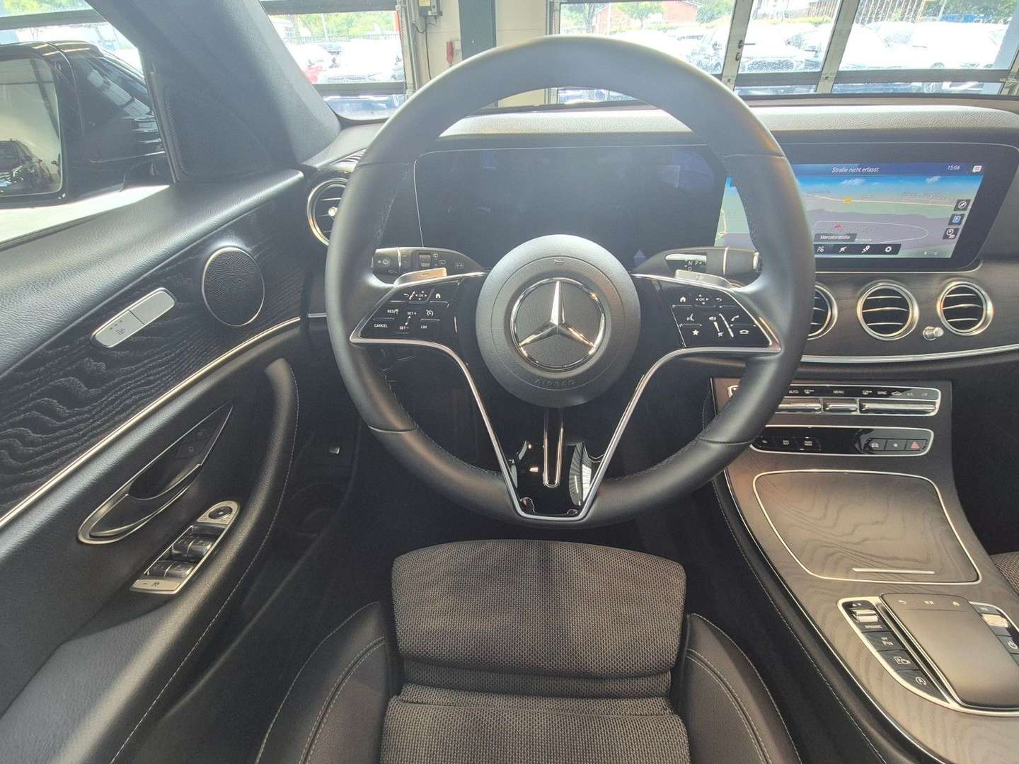 Mercedes Classe E 220 Avantgarde - 2022 - Joinsteer - #16