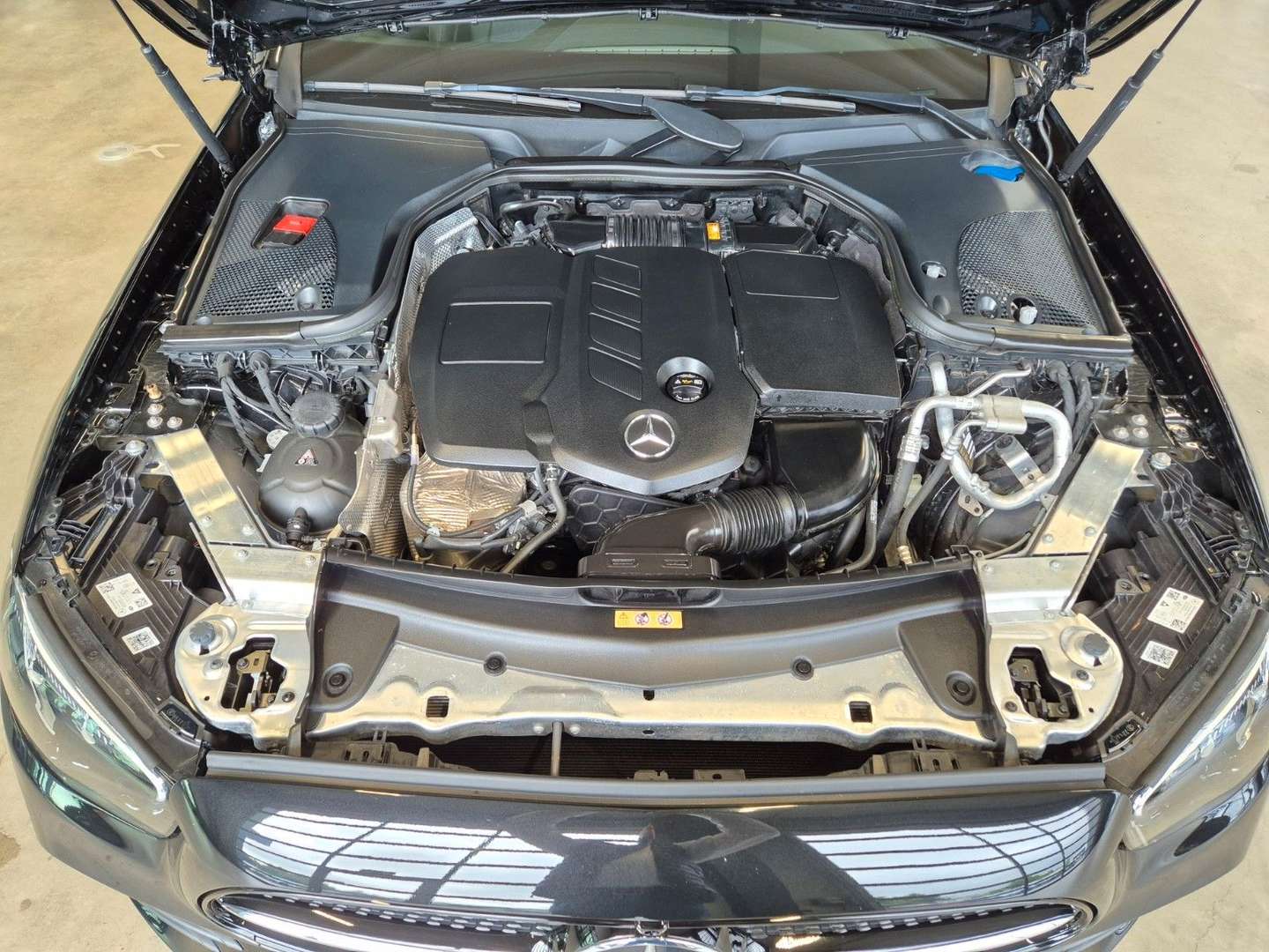 Mercedes Classe E 220 Avantgarde - 2022 - Joinsteer - #29