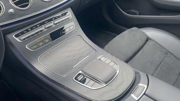 Mercedes Classe E Break 200 AMG Line — photo 25