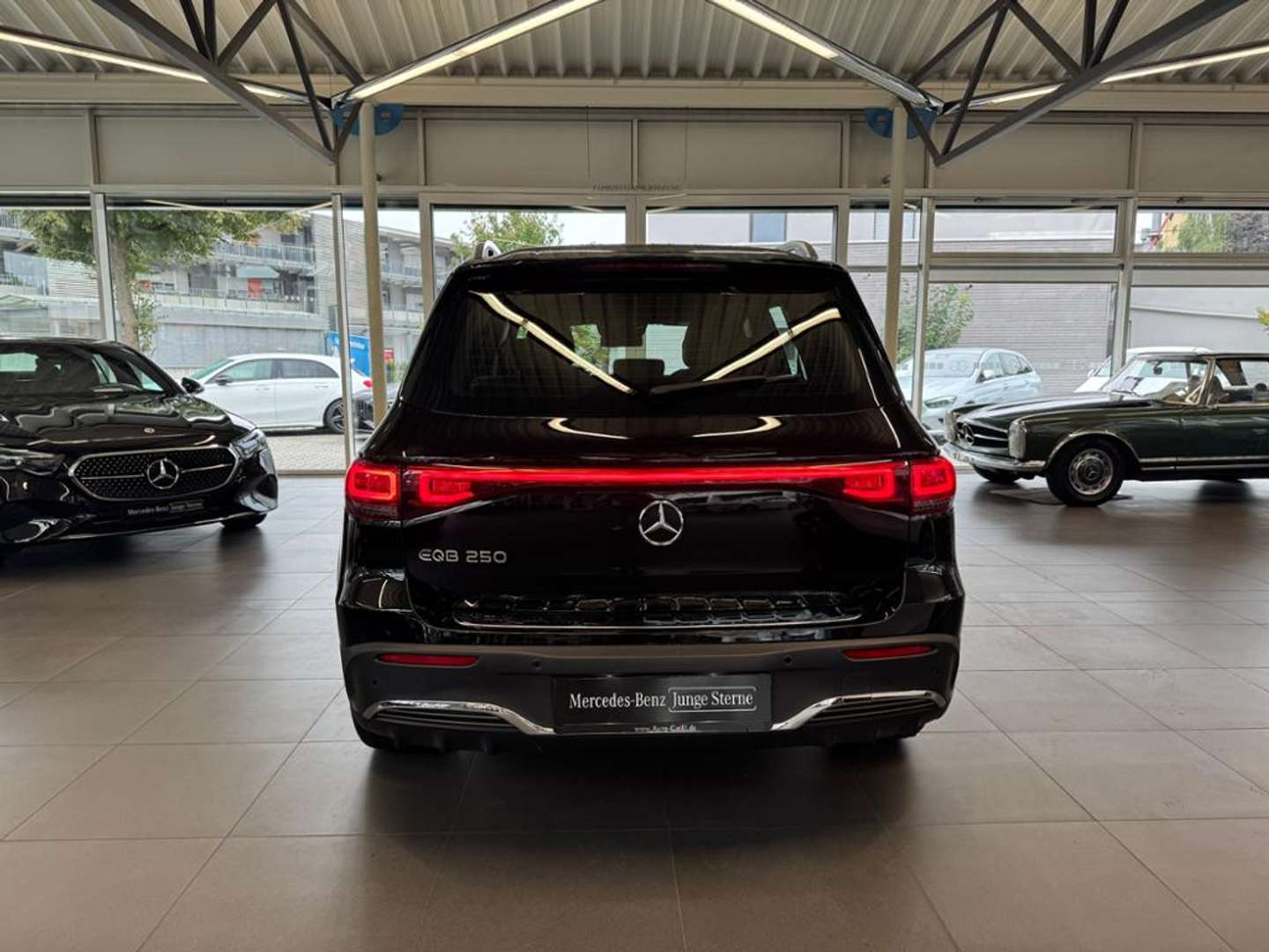 Mercedes EQB 250+ AMG Line - 2023 - Joinsteer - #3