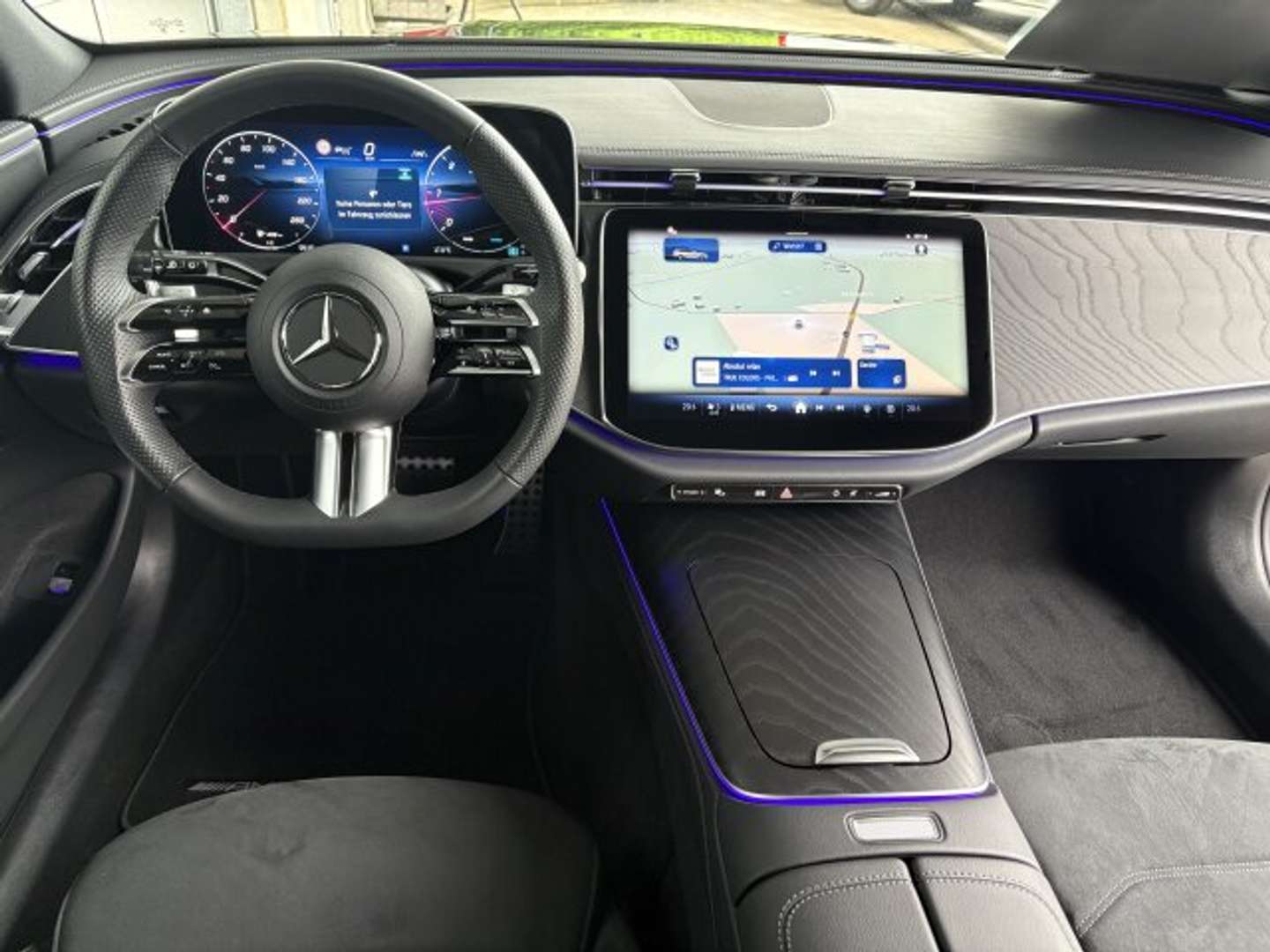 Mercedes Classe E 220 AMG-LINE - 2024 - Joinsteer - #1