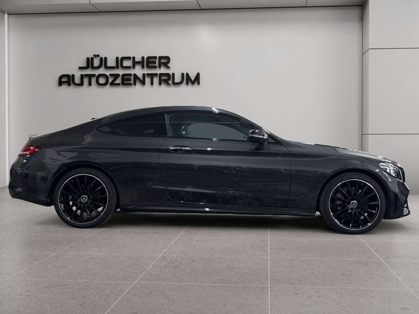 Mercedes Classe C Coupé 300 AMG Line - 2021 - Joinsteer - #2