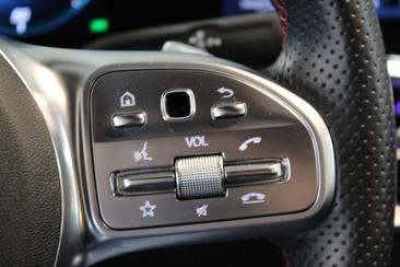Mercedes EQA 250+ AMG Line — photo 24