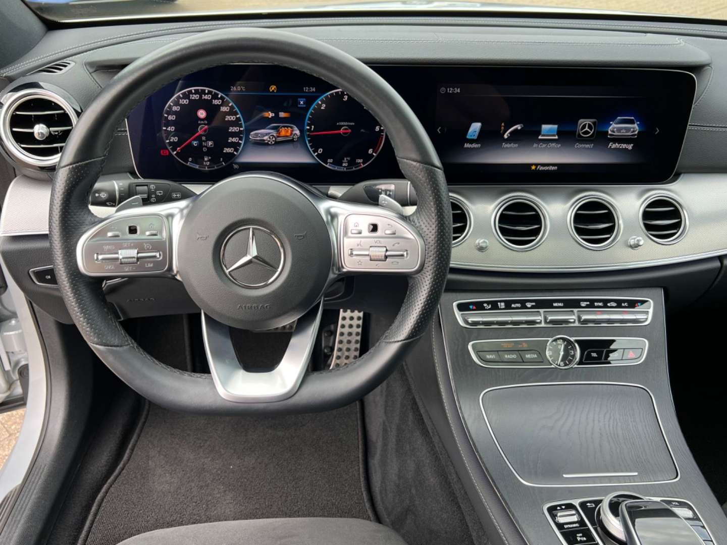 Mercedes Classe E Break 200 AMG Line - 2019 - Joinsteer - #27