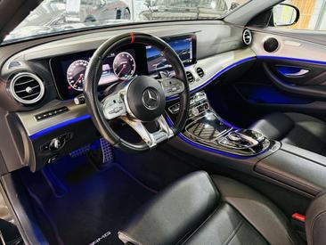 Mercedes Classe E 53 AMG Line — photo 13