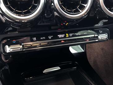 Mercedes CLA 220 Business — photo 21