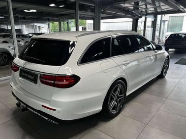 Mercedes Classe E 200 AMG Line — photo 4