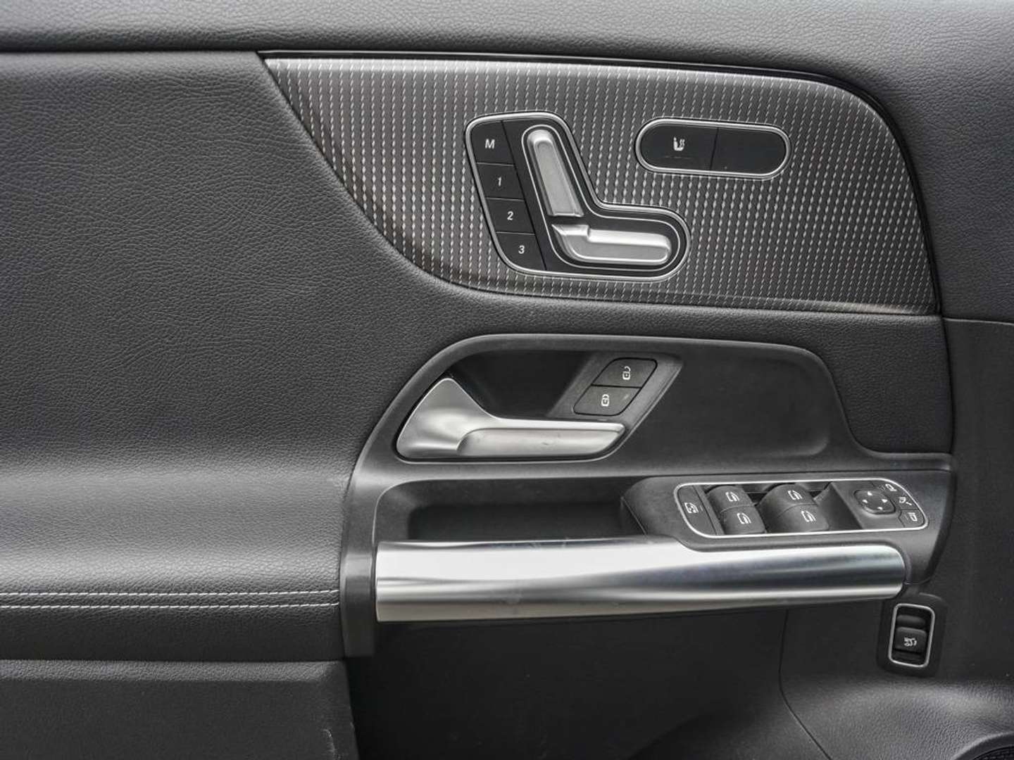 Mercedes GLA 200 PROGRESSIVE - 2020 - Joinsteer - #15
