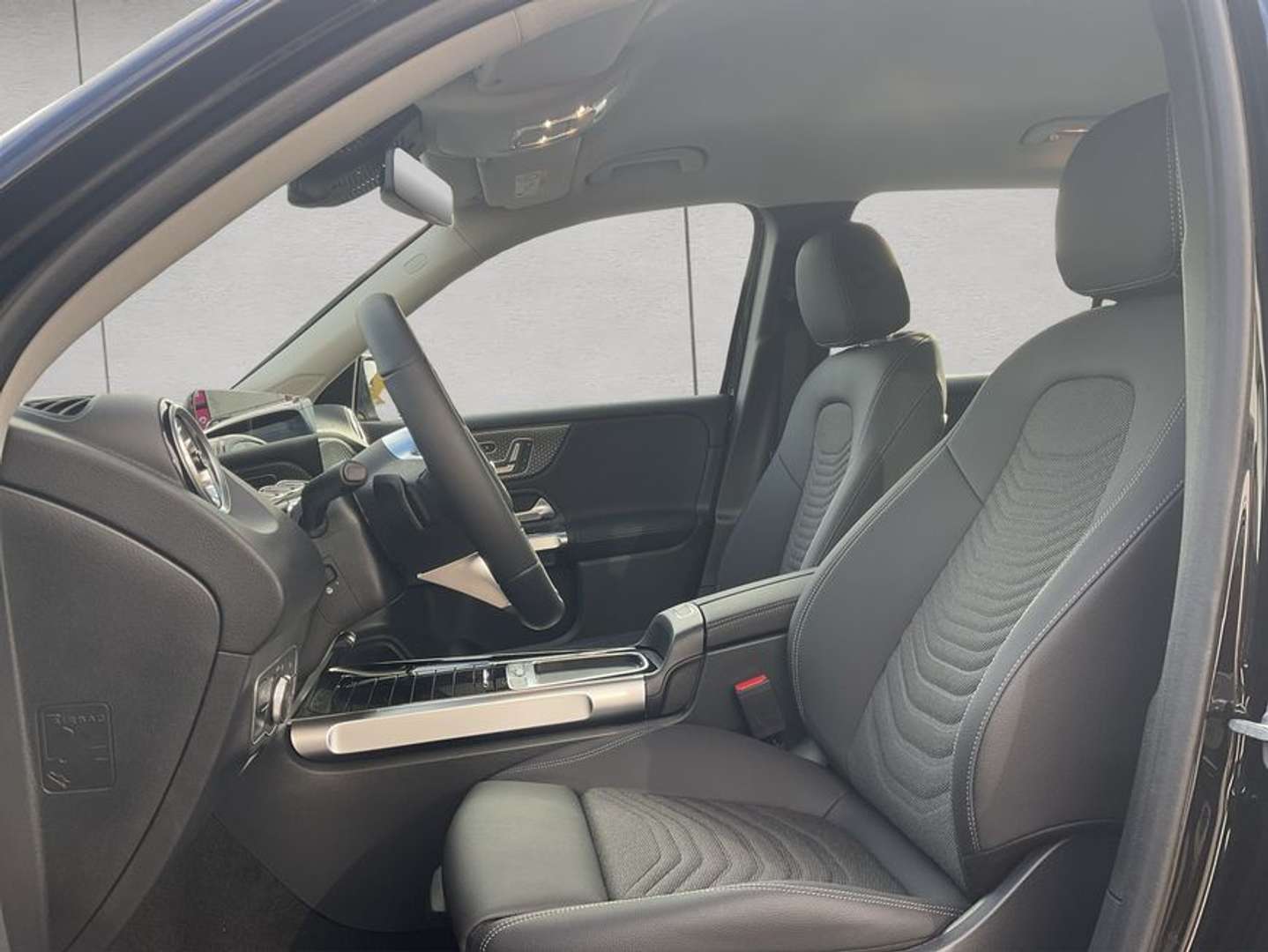 Mercedes GLB 200 - 2025 - Joinsteer - #5