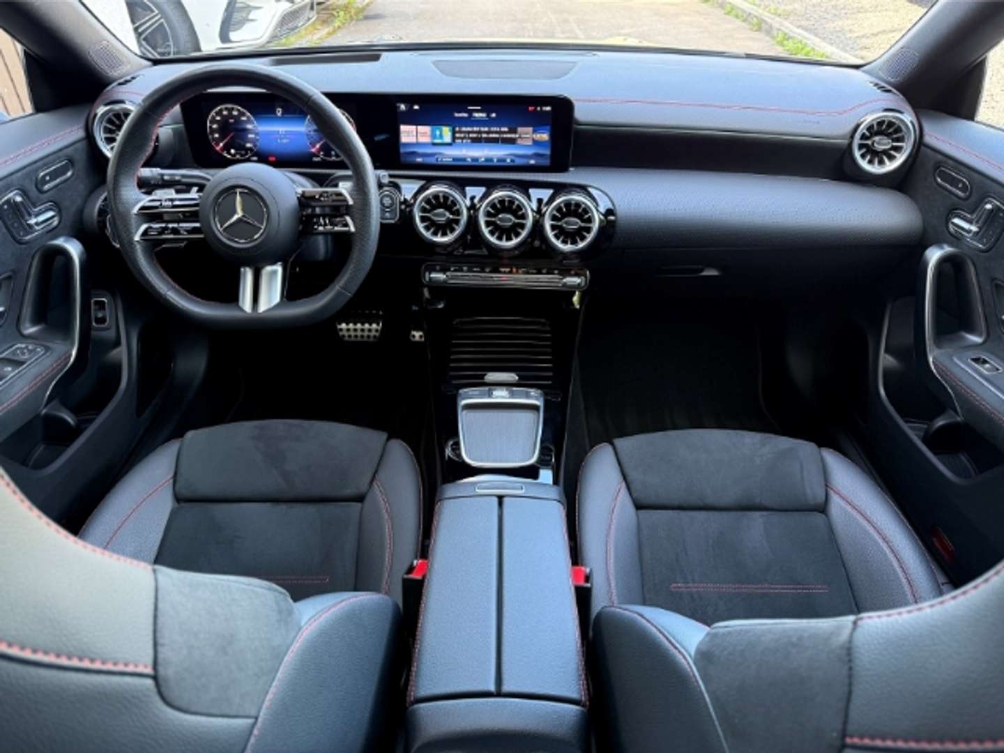 Mercedes CLA 220 AMG Line - 2024 - Joinsteer - #11