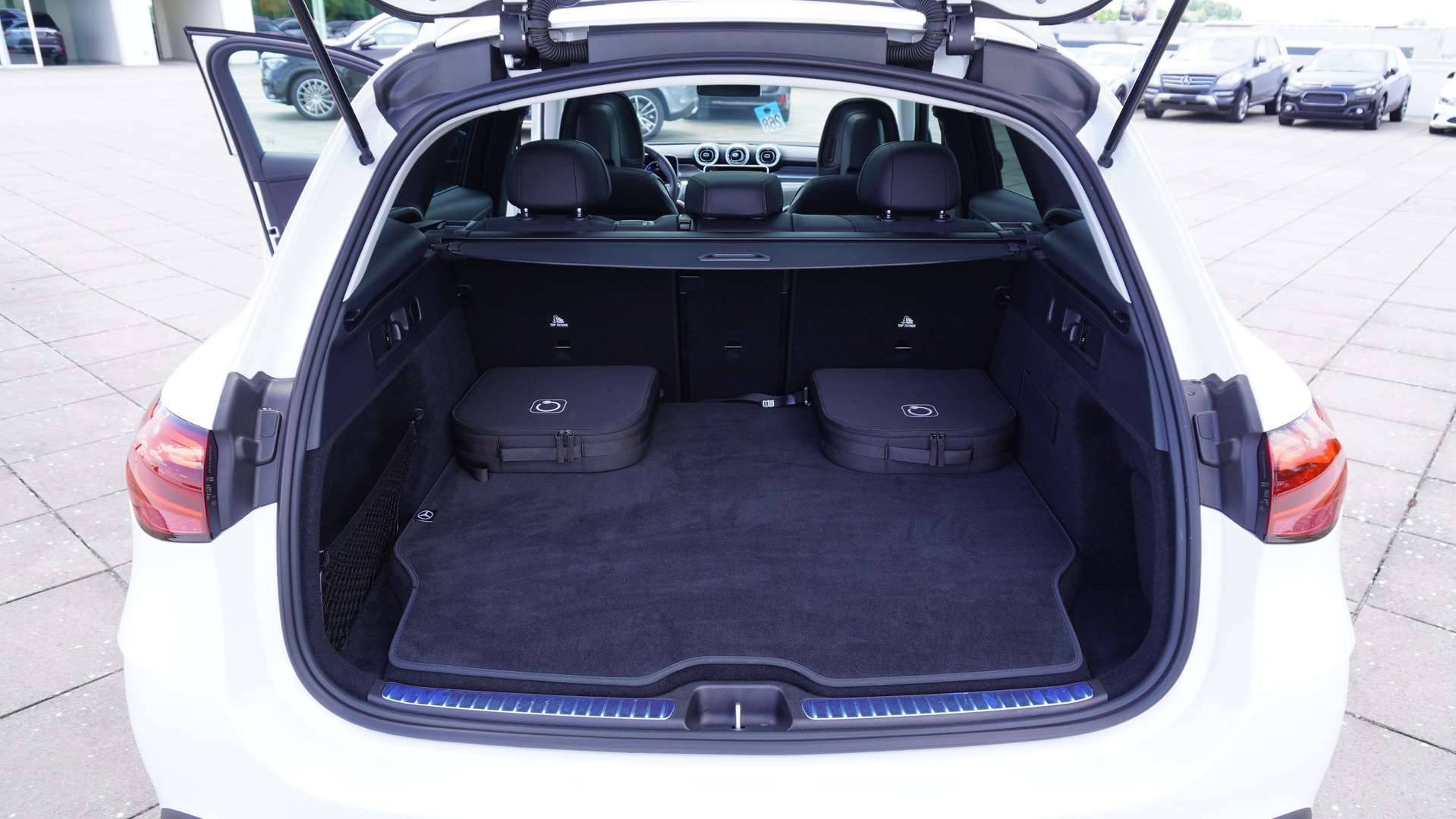 Mercedes GLC 300 AMG Line - 2024 - Joinsteer - #18