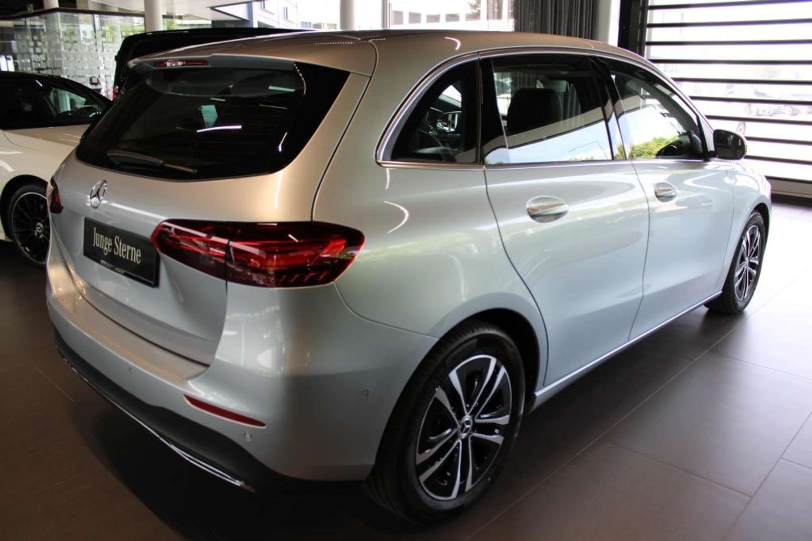 Mercedes Classe B 180 Premium - 2024 - Joinsteer - #4