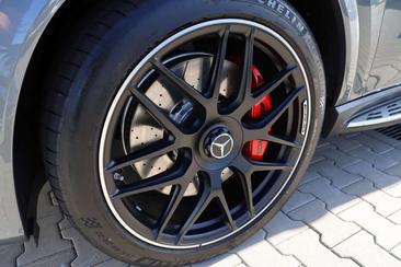Mercedes GLE 63 AMG Line — photo 35