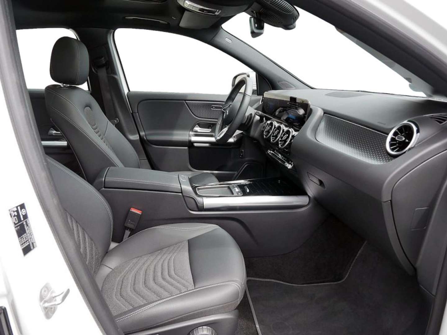 Mercedes GLA 200 PROGRESSIVE - 2024 - Joinsteer - #5