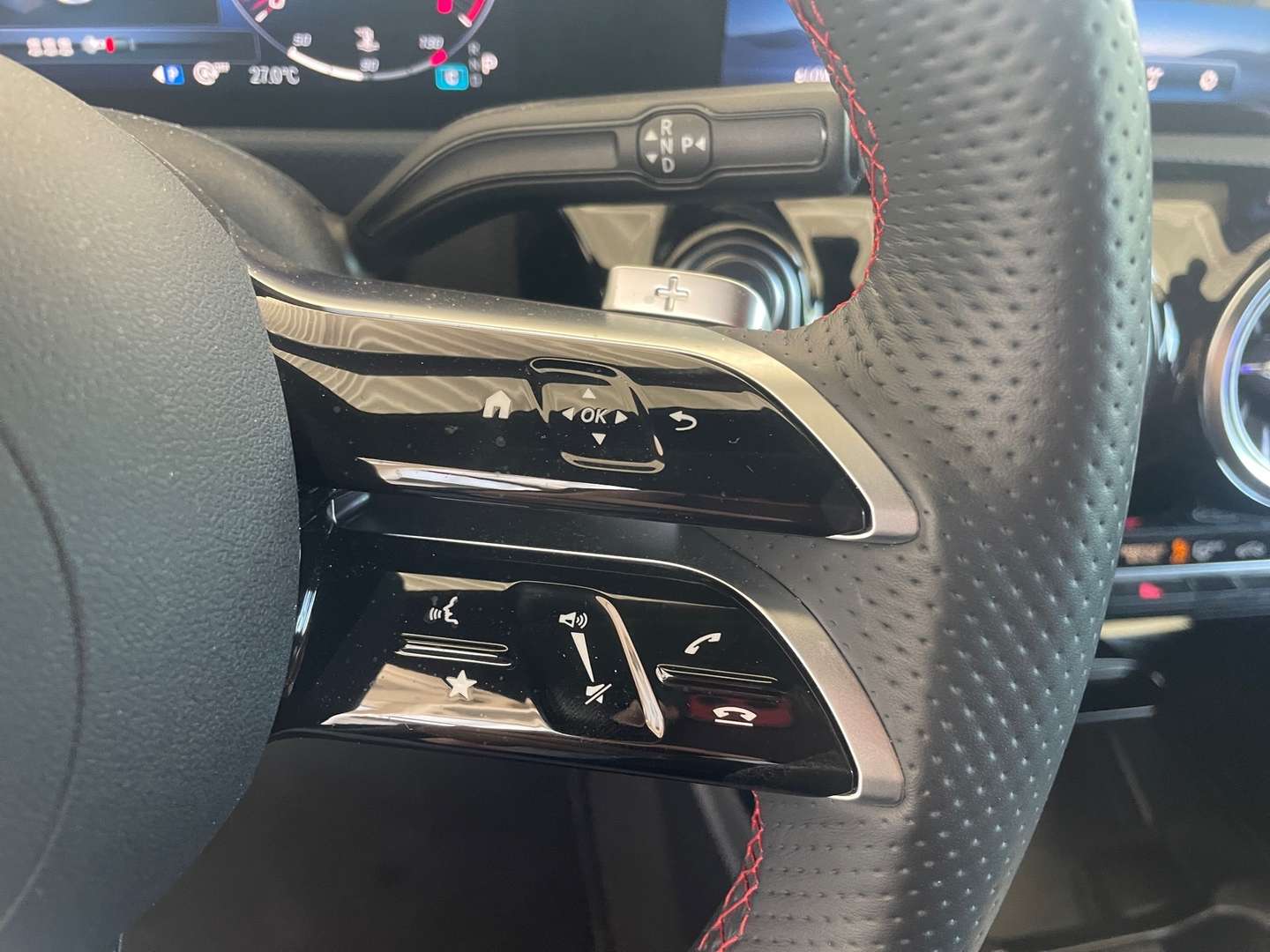 Mercedes CLA 200 Night - 2024 - Joinsteer - #14