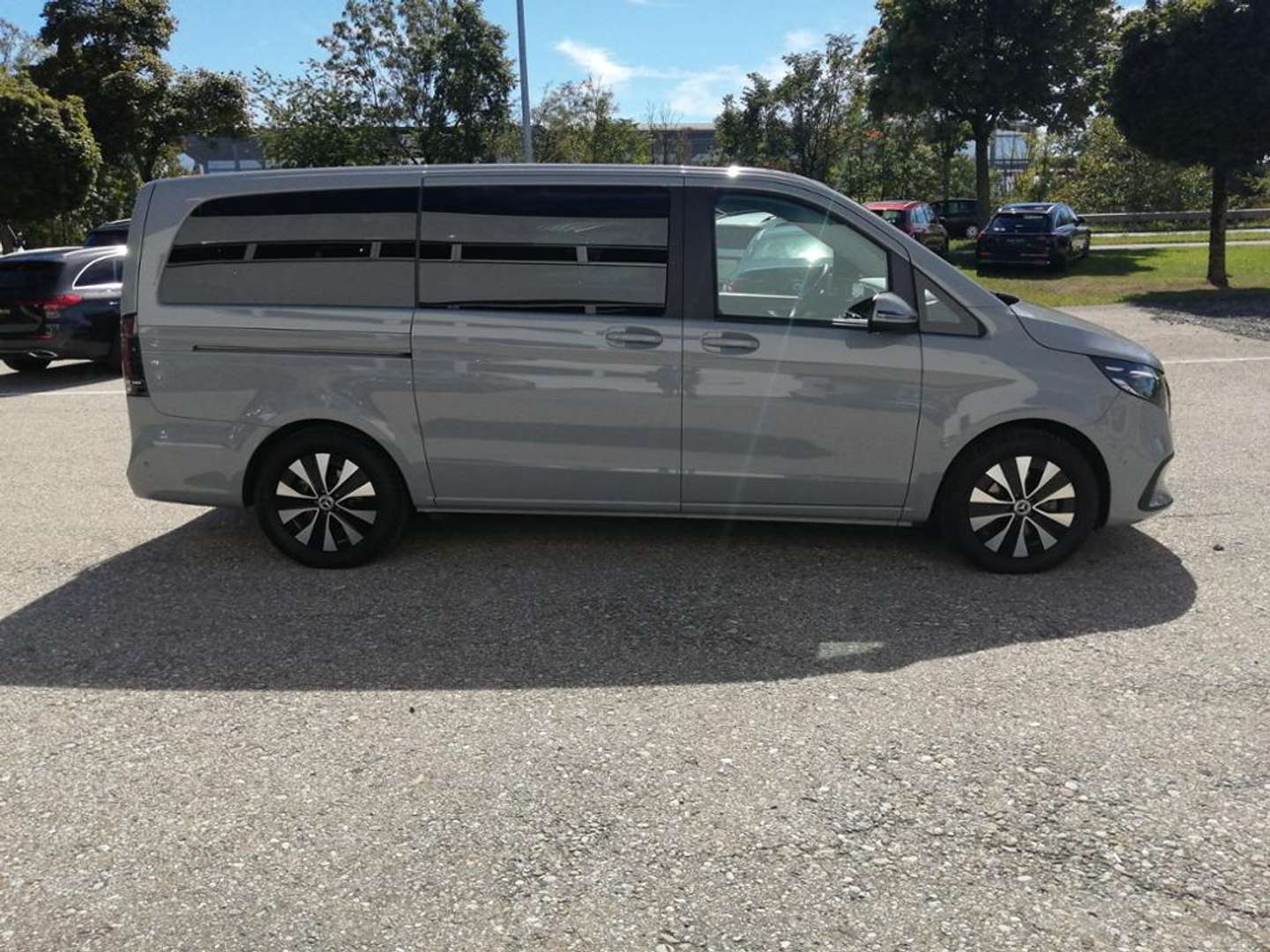 Mercedes EQV 300 - 2024 - Joinsteer - #6