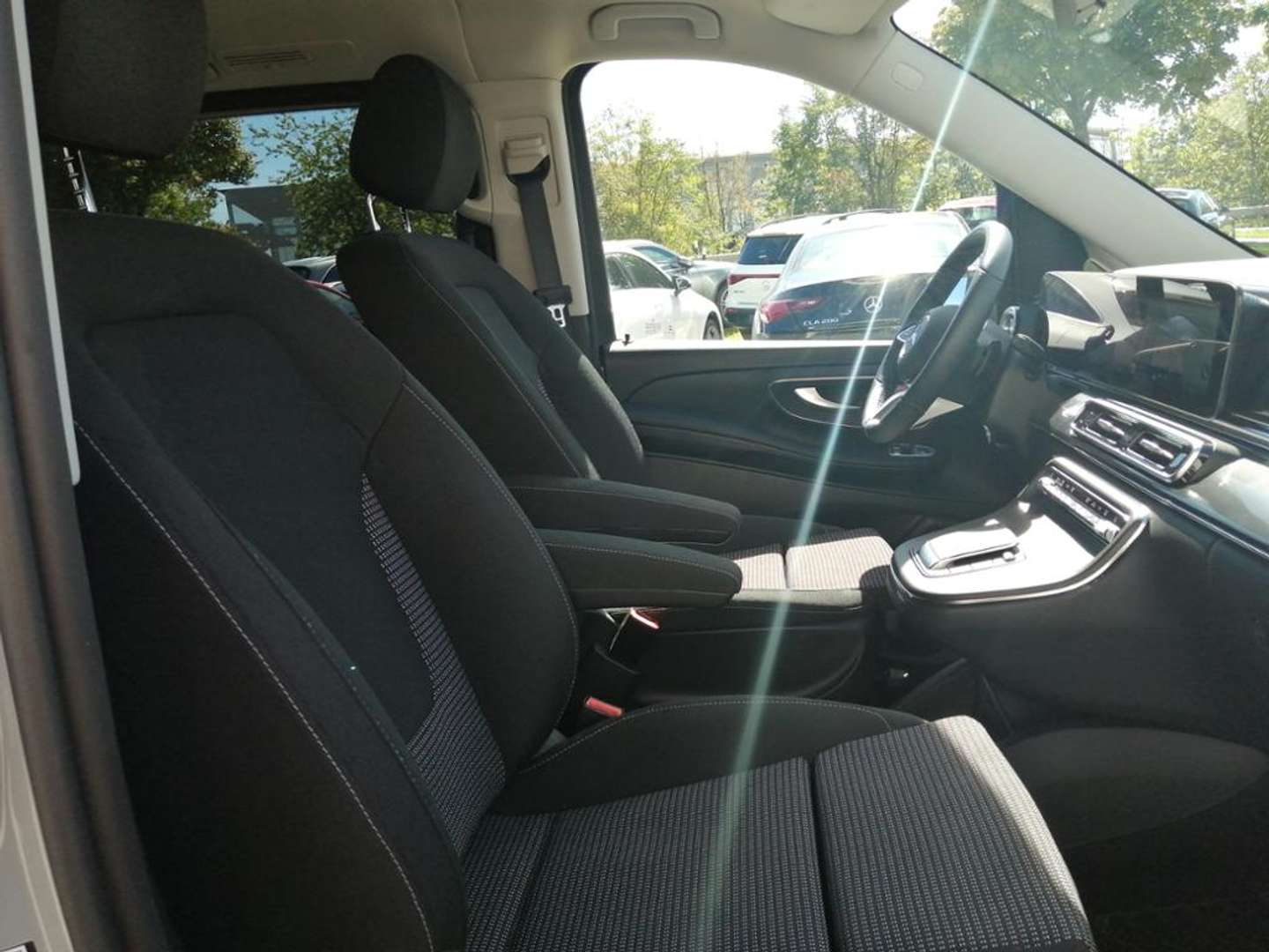 Mercedes EQV 300 - 2024 - Joinsteer - #9