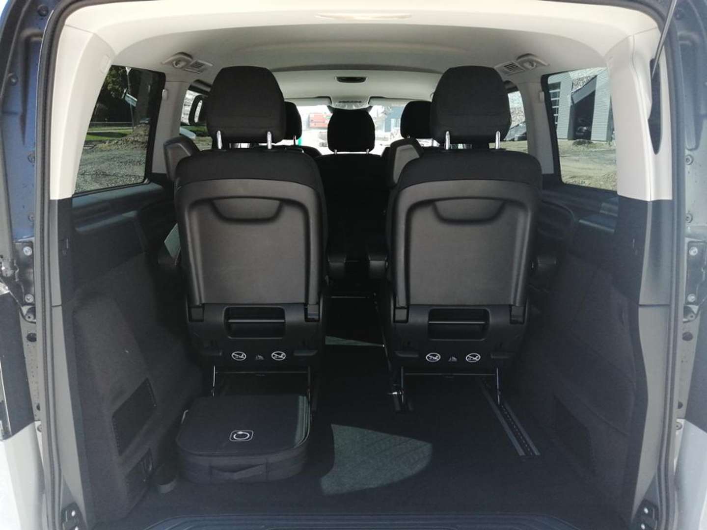 Mercedes EQV 300 - 2024 - Joinsteer - #15