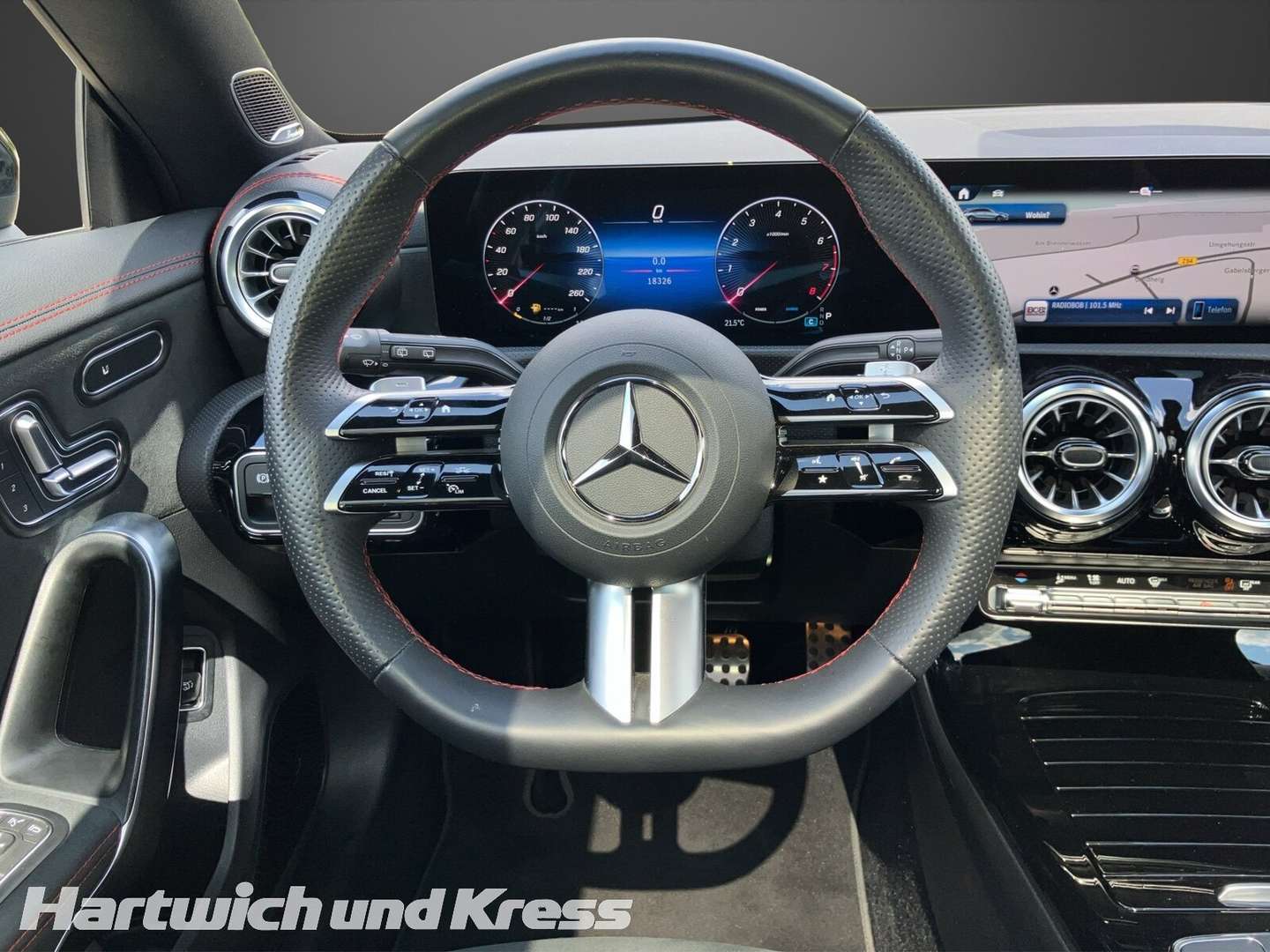 Mercedes CLA 200 AMG Line - 2024 - Joinsteer - #11