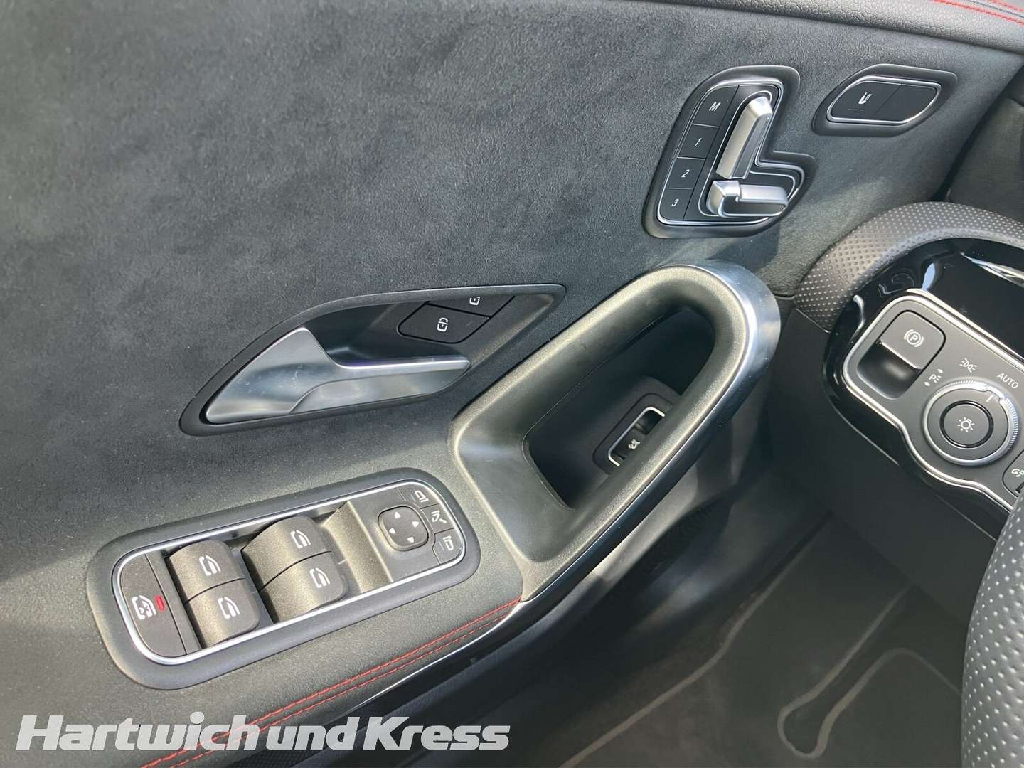 Mercedes CLA 200 AMG Line - 2024 - Joinsteer - #12