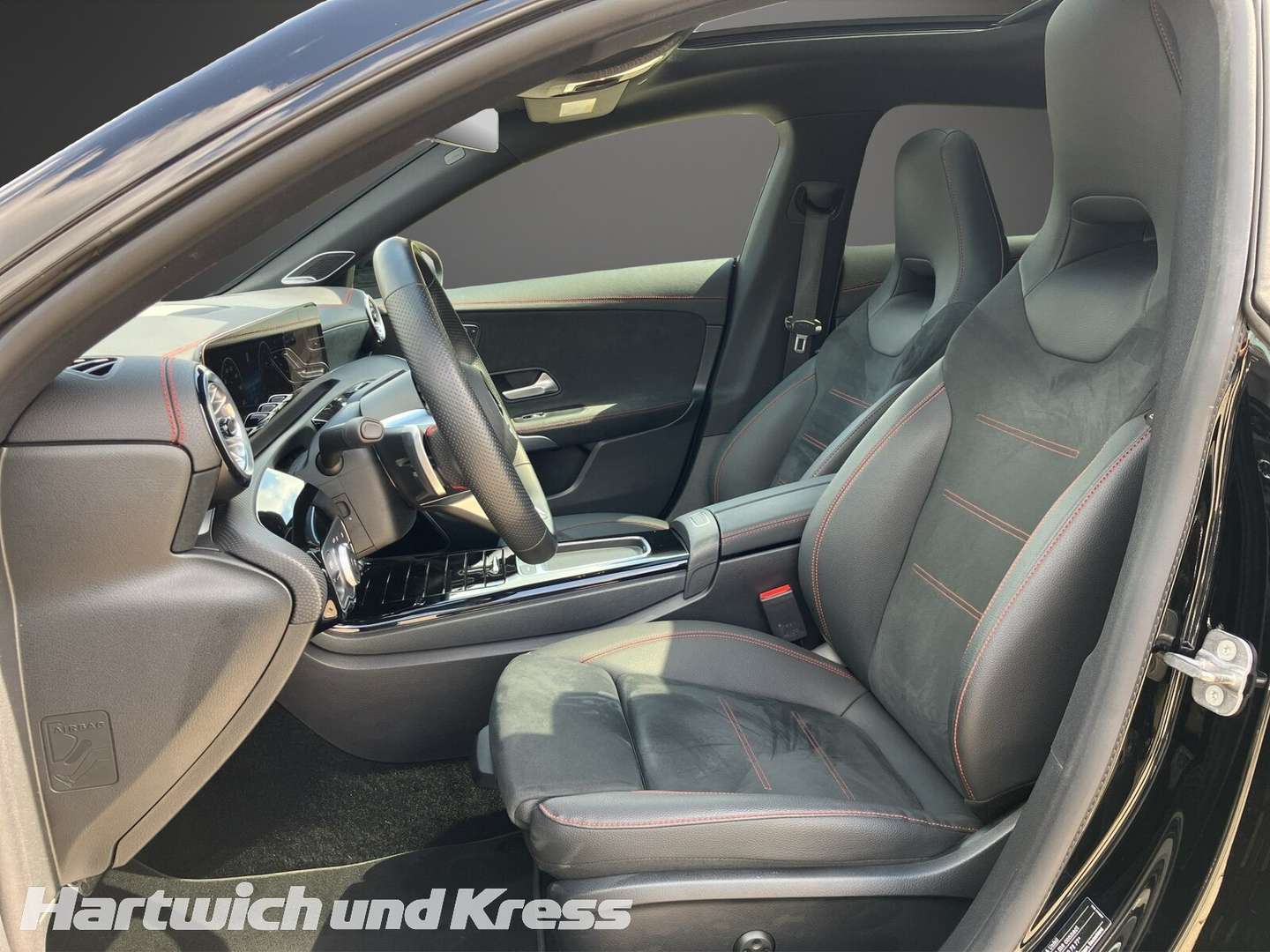 Mercedes CLA 200 AMG Line - 2024 - Joinsteer - #13