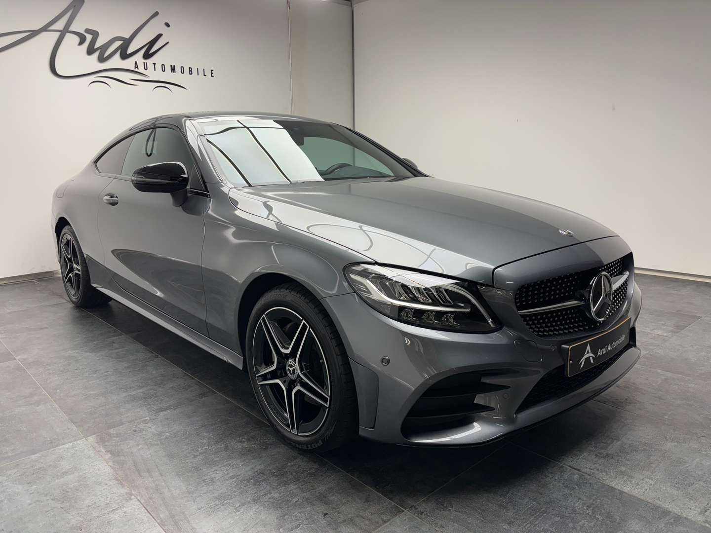 Mercedes Classe C Coupé 180 AMG-line - 2019 - Joinsteer - #3