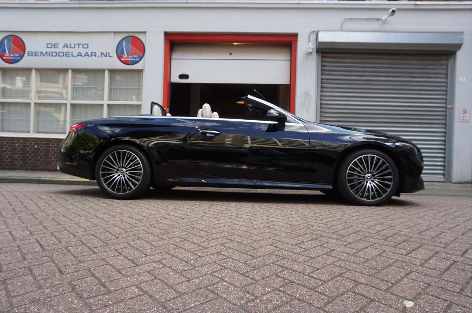 Mercedes Classe C Cabriolet 200 AMG Line - 2024 - Joinsteer - #4