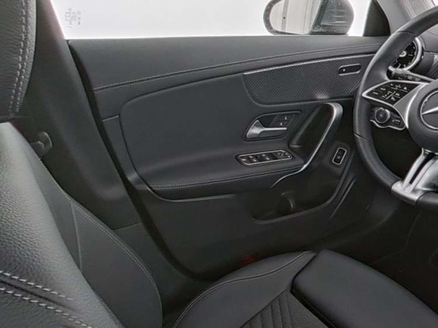 Mercedes CLA Shooting Break 180 Sport - 2024 - Joinsteer - #3