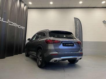 Mercedes GLA 180 Progressive — photo 4
