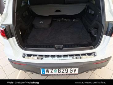 Mercedes EQB 350 AMG Line — photo 11