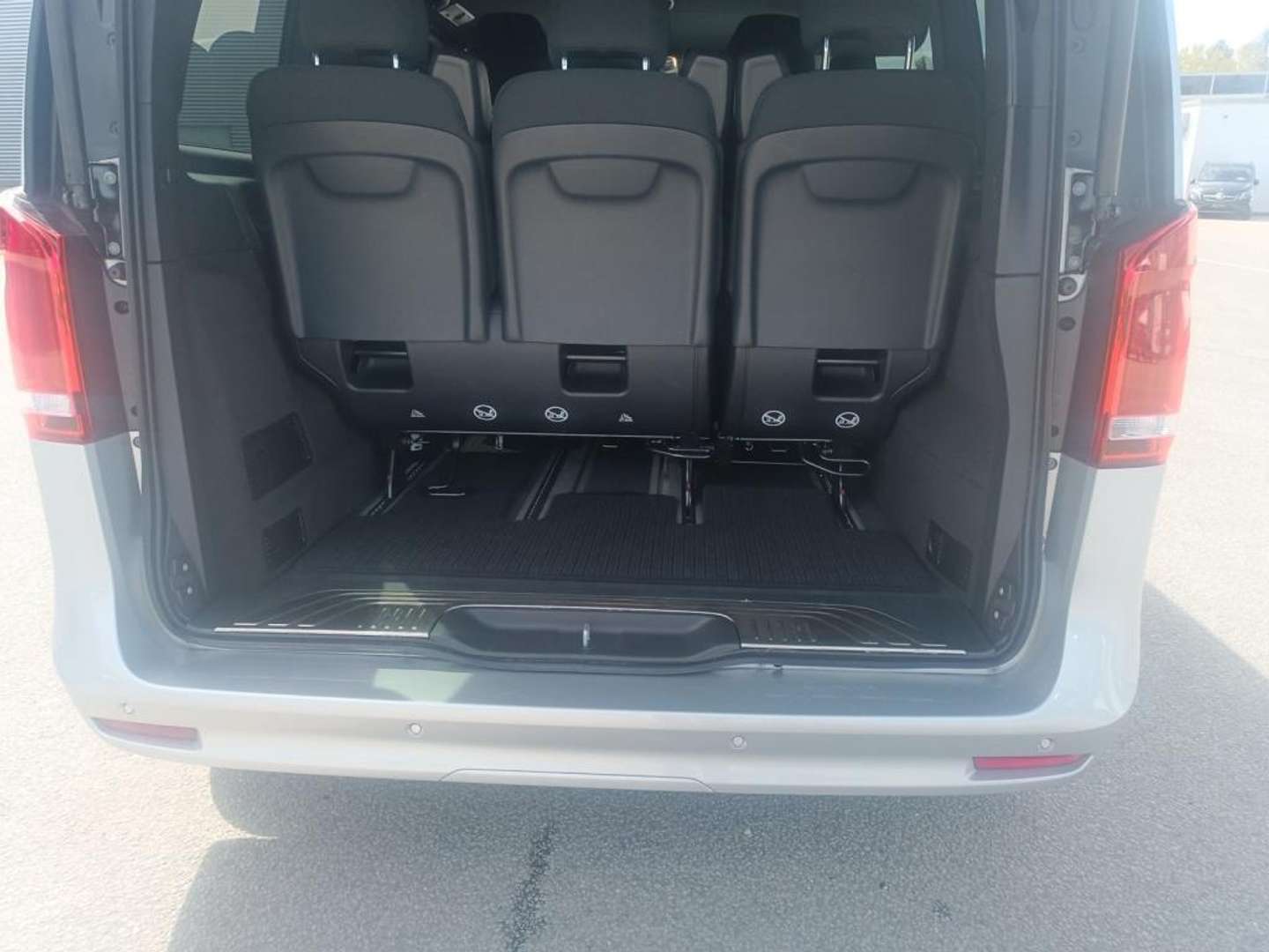 Mercedes V 250 250 Business - 2023 - Joinsteer - #6