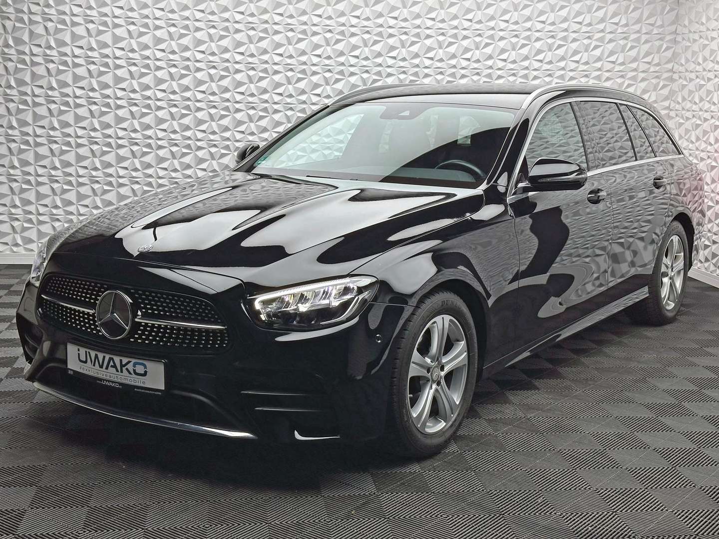 Mercedes Classe E 200 AMG Line - 2020 - Joinsteer - #1