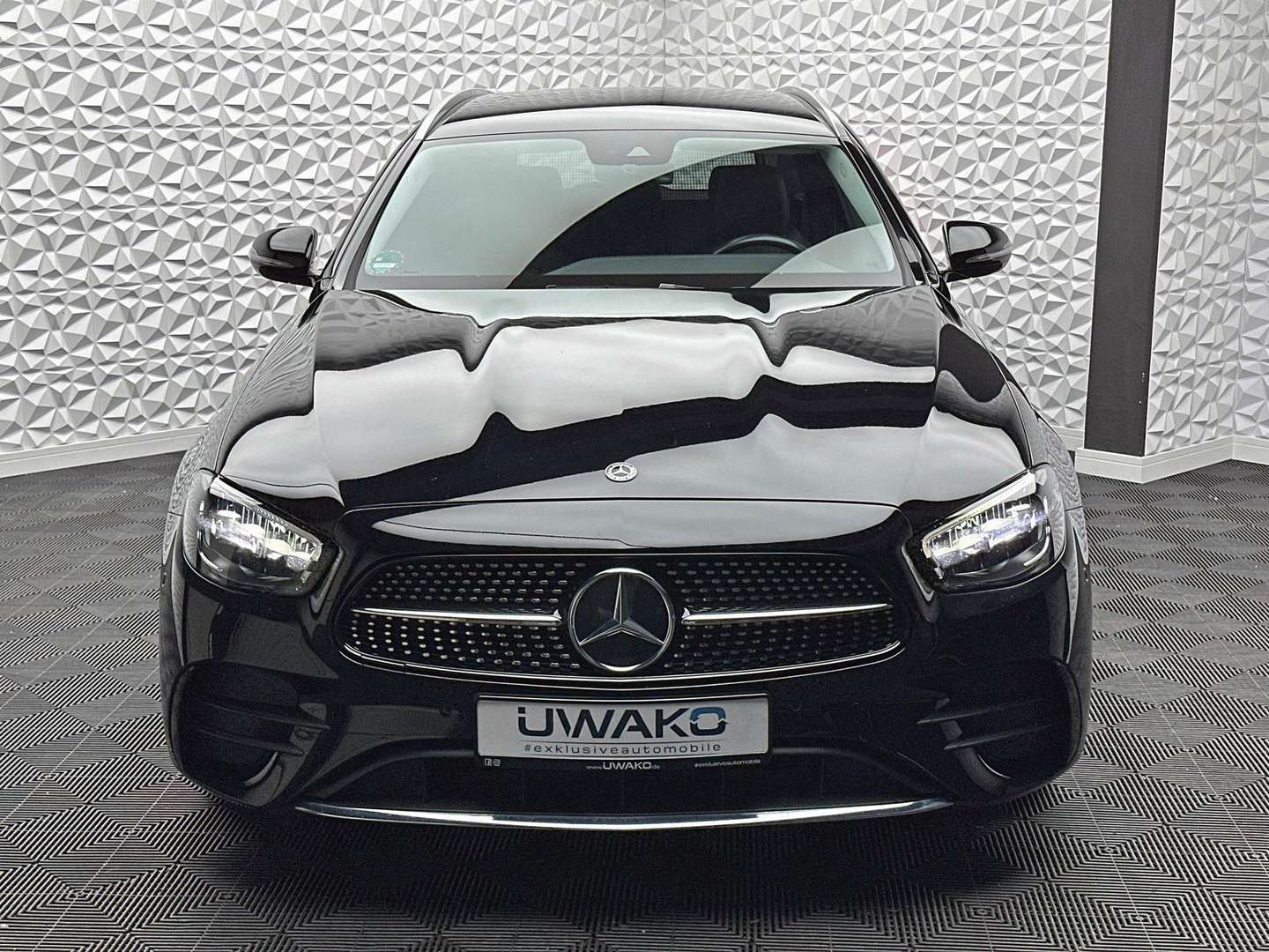 Mercedes Classe E 200 AMG Line - 2020 - Joinsteer - #3