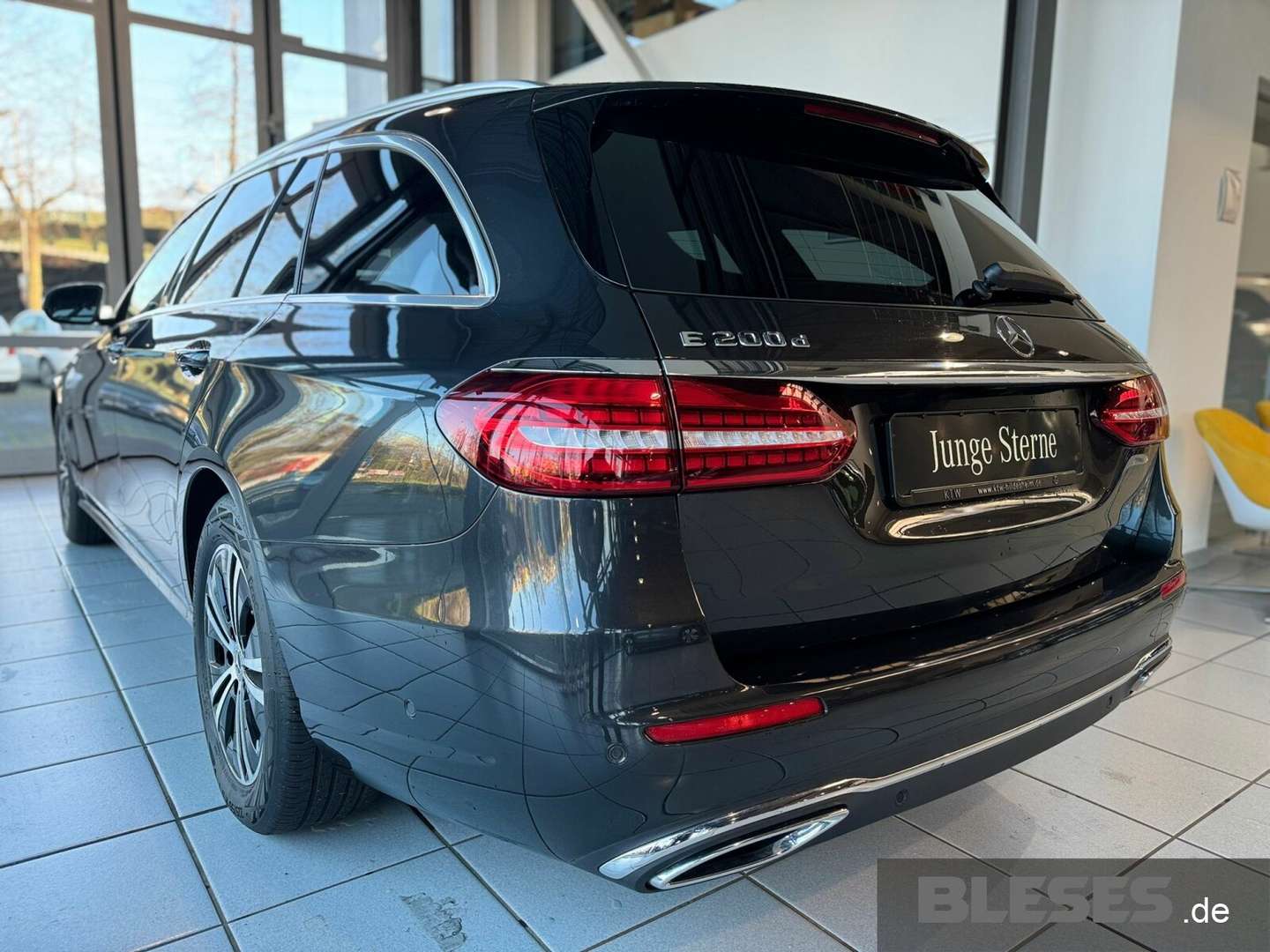 Mercedes Classe E 200 Avantgarde - 2023 - Joinsteer - #2