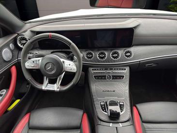 Mercedes Classe E Coupé 53 AMG Line — photo 13