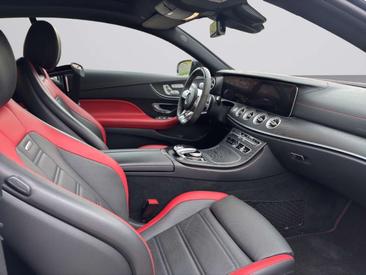 Mercedes Classe E Coupé 53 AMG Line — photo 16