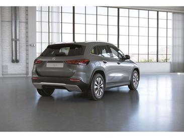 Mercedes GLA 200 Style — photo 4