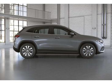 Mercedes GLA 200 Style — photo 5
